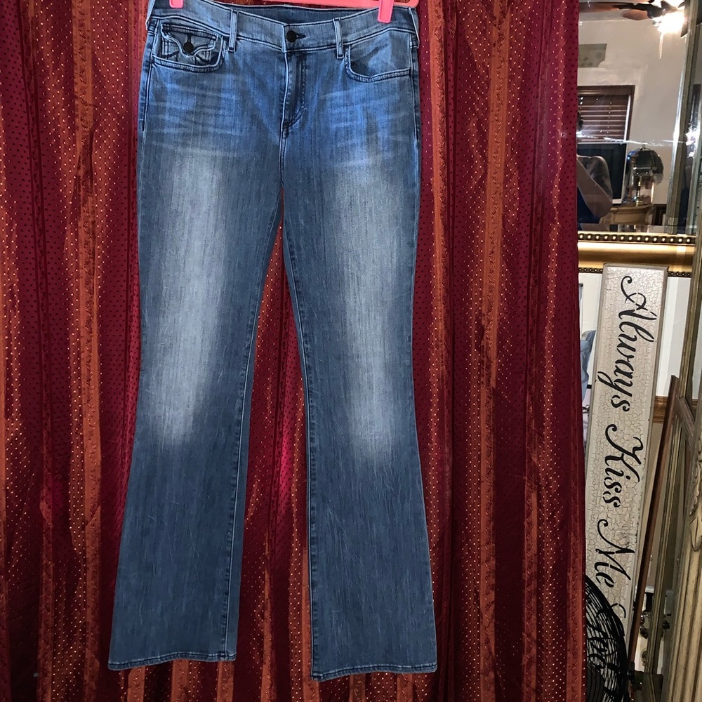 Women’s True Religion jeans